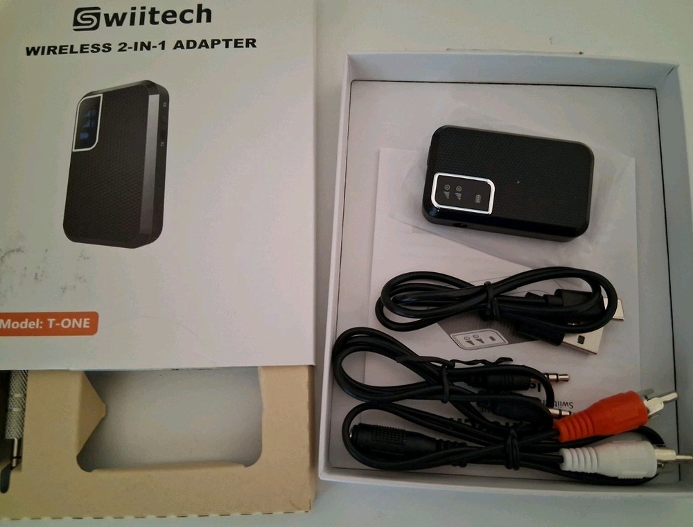 2-IN-1 Bluetooth Receiver & Transmitter Wireless RCA to 3.5mm Aux Audio Adapter