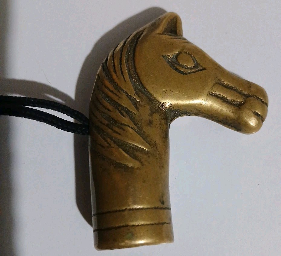 BRASS HORSES HEAD HANDLE VINTAGE