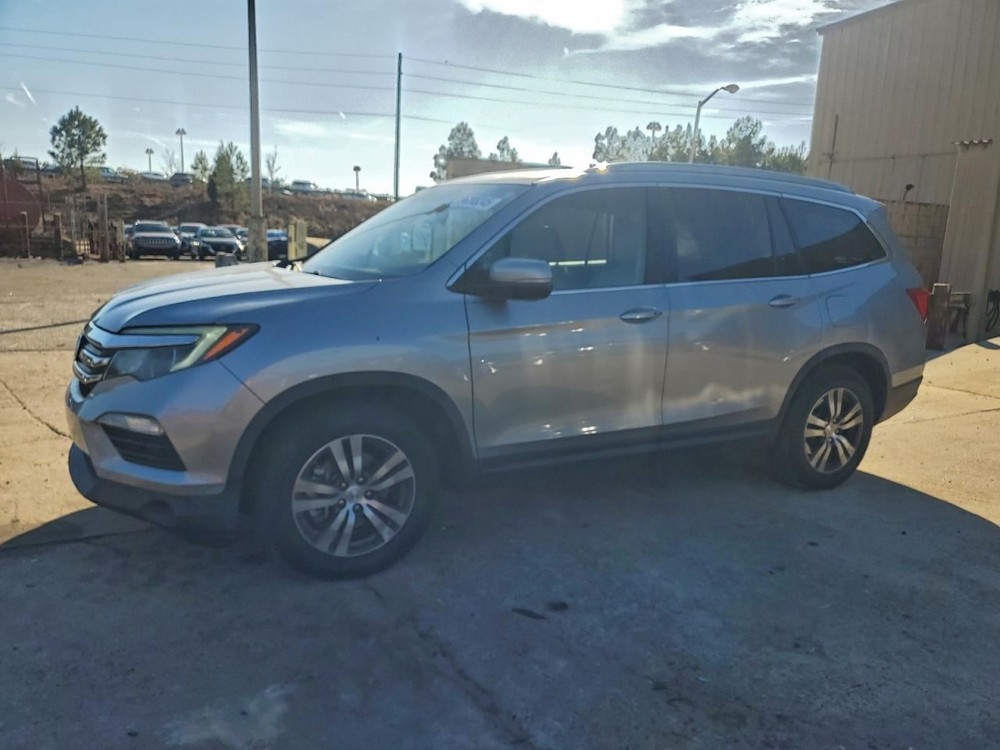 PILOT     2016 Glove Box 4993774