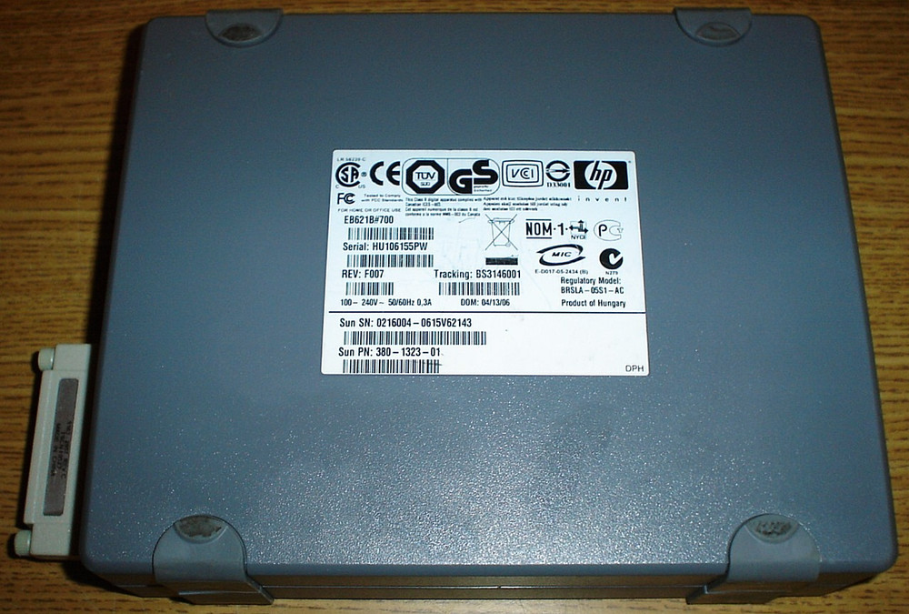 Sun MicroSystems DAT72 Digital Data Storage 380-1323-01 External Tape Drive