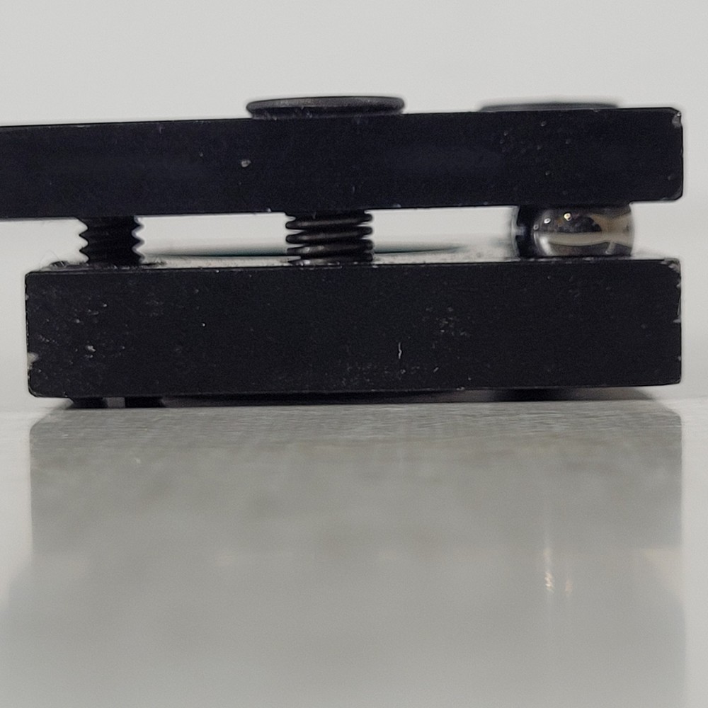 Adjustable 2-axis 0.75" Diameter Optical Mirror Mount Tilt X-Y Stage