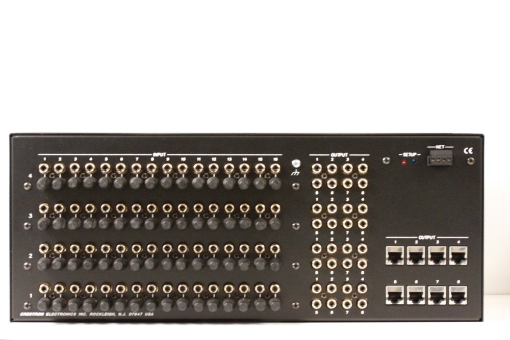 Crestron Video Switch CNX-PVID8X4 Distribution Switcher