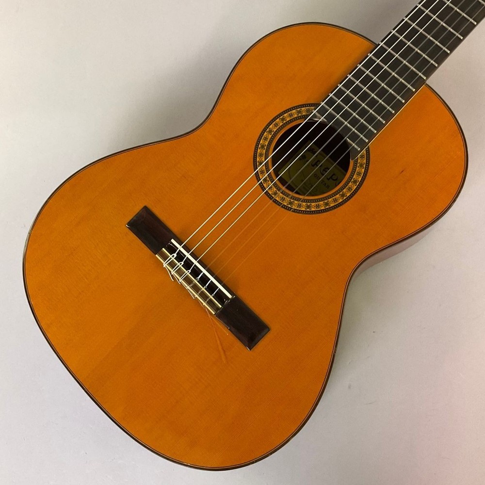 Pepe PS53 Classical Guitar with Soft Case Solid Red Cedar Top Mahogany Neck