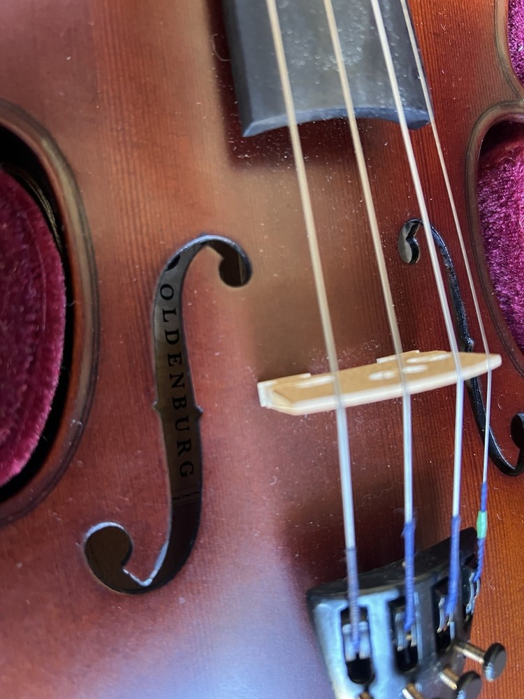 Victor S. Oldenburg Violin with Hard Case
