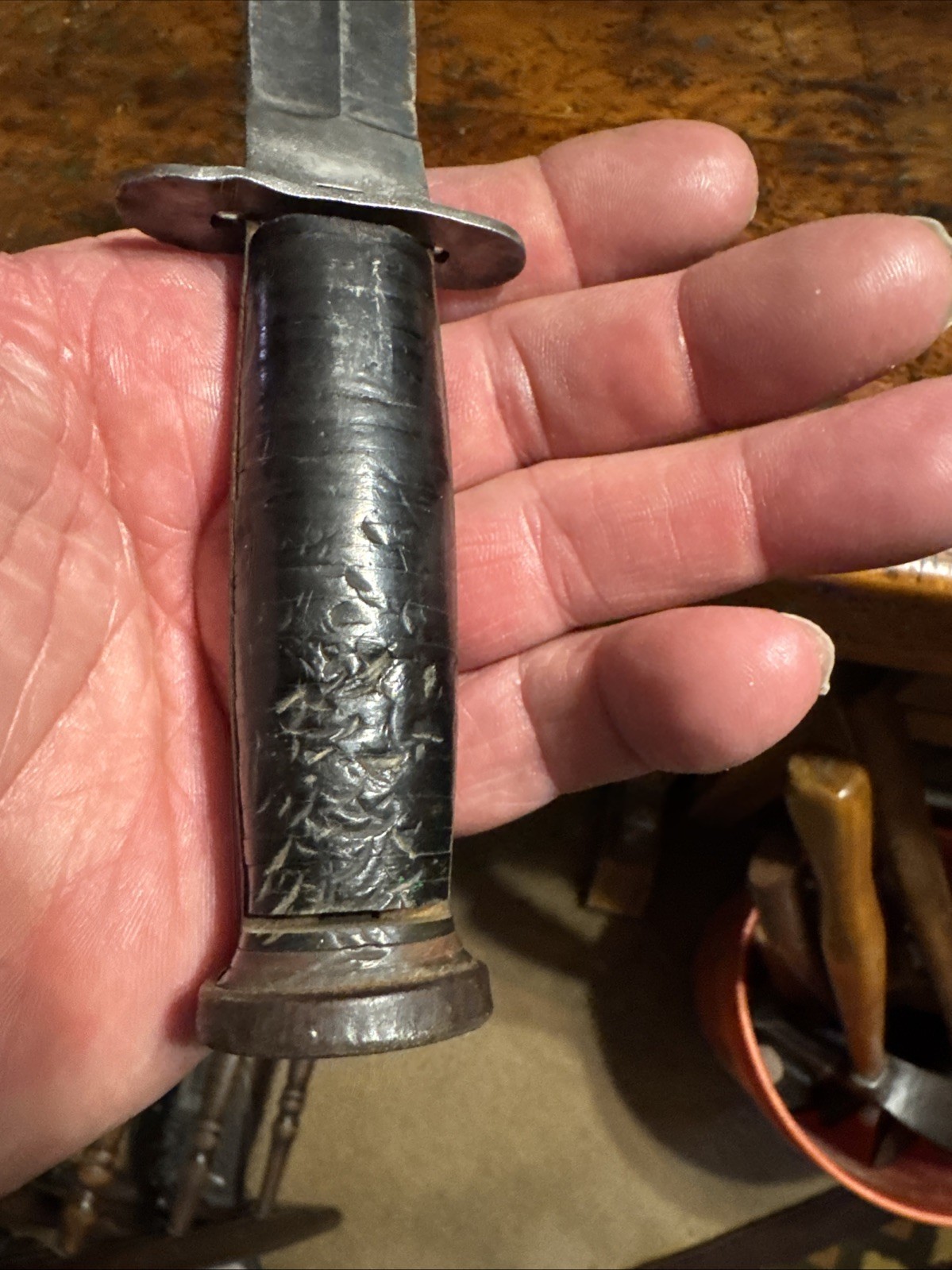 VINTAGE WESTERN BOULDER COLO PAT'D FIGHTING KNIFE MILITARY