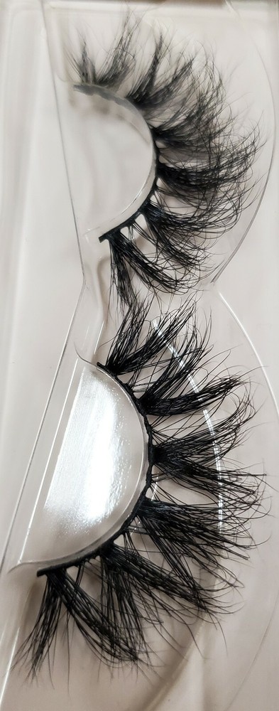 Luxury Mink Lashes ( LIT) Lash Plug™️