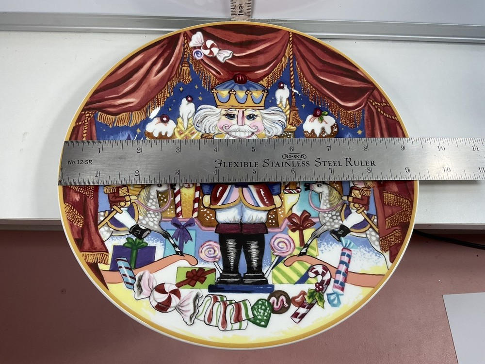 Fitz And Floyd Nutcrackers Sweets Plate 9.25” MINT