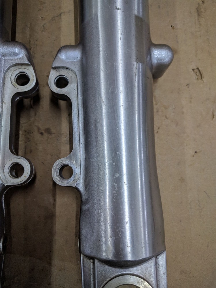 2000-2013 Harley-Davidson Touring Lower Fork Sliders Legs (Read)