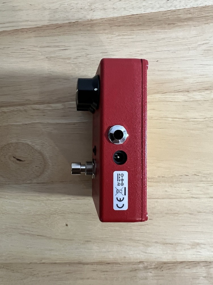 MXR M102 Dyna Comp Guitar Compressor Effects Pedal Pre-owned