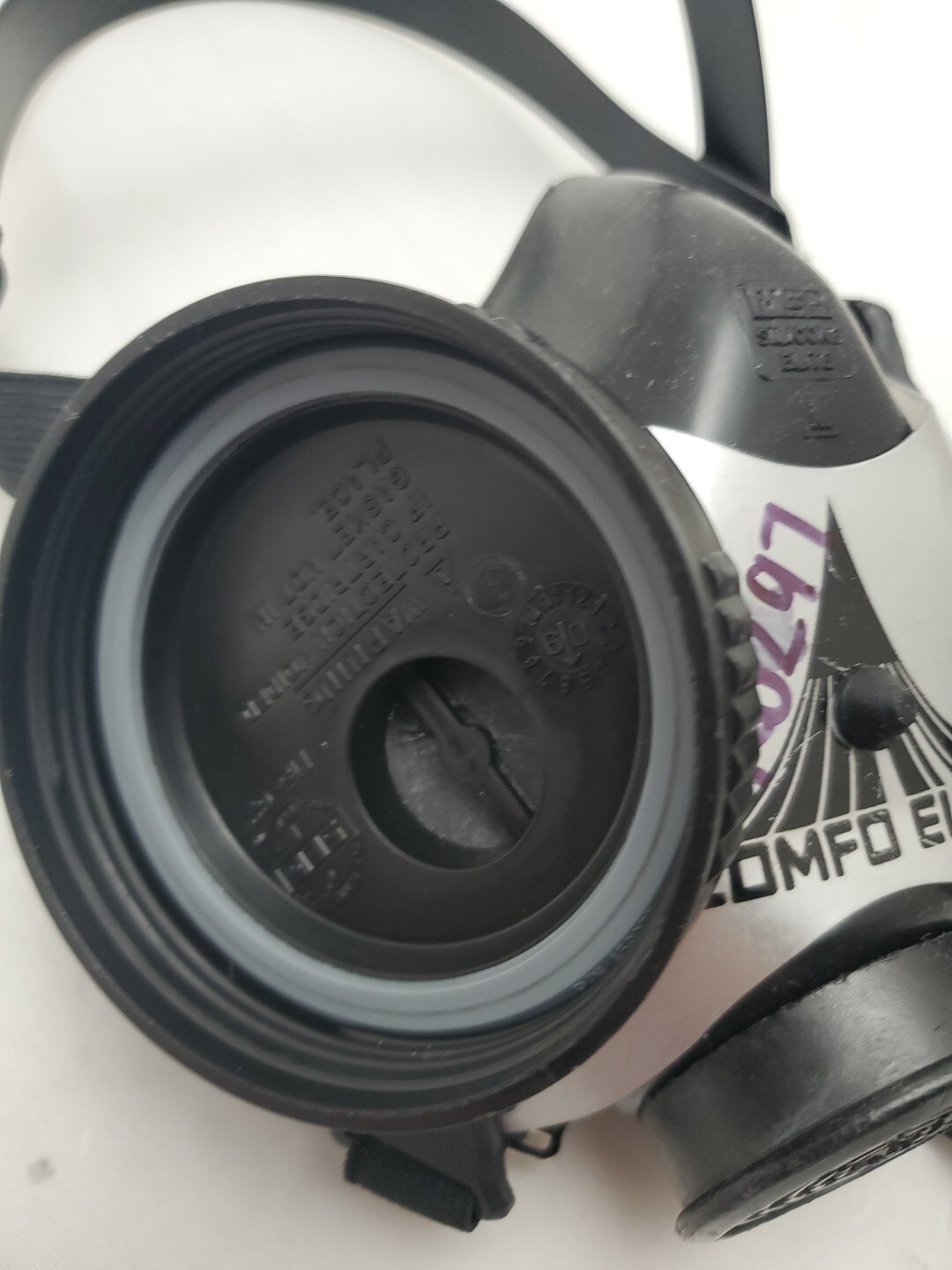 MSA 487905 COMFO ELITE HALF MASK RESPIRATOR ~ Size Medium.