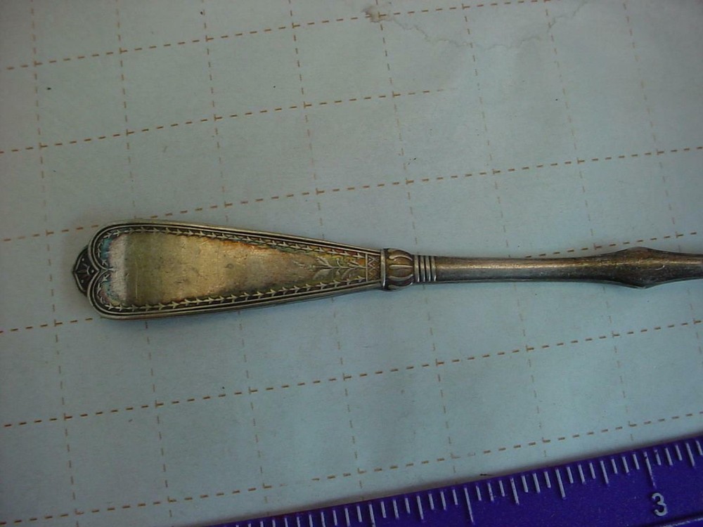 1879 CHICAGO aka NEWPORT pattern nut pick