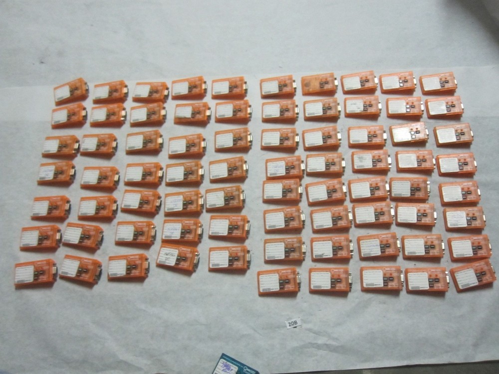 Quality Wedge Cargo Data Tracker 81x Trackers