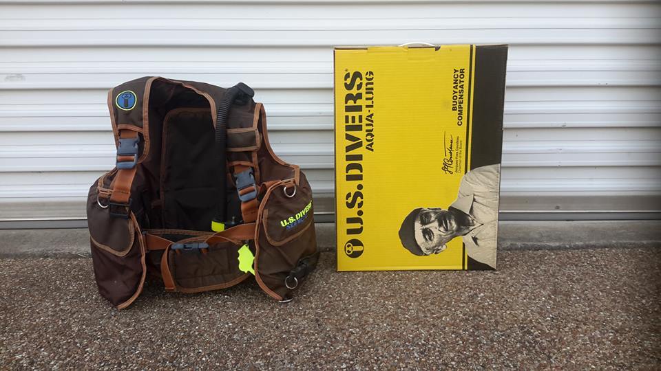 US Diver Sonic 2 BCD Bouyancy Compensation Device Medium Used