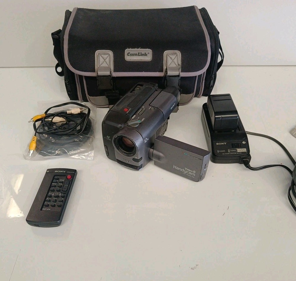 Sony CCD-TRV30E Video Camera Recorder (Untested)
