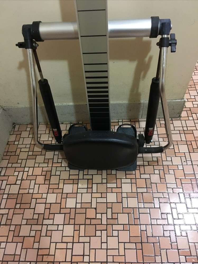 Precor USA 612 Rowing Machine 525140