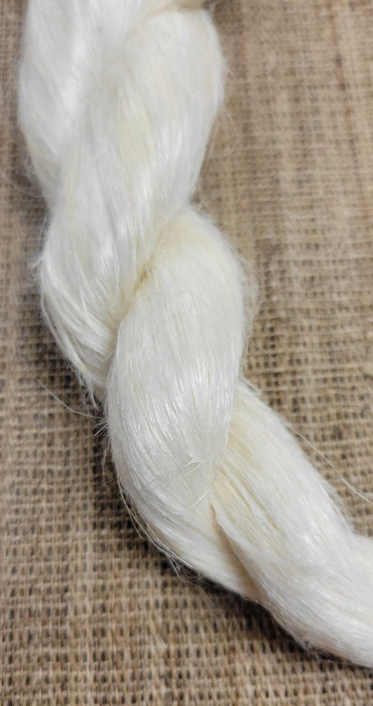 Flax Strick, Bleached Bast Fiber, Approx. 2.5 oz Medium Coarseness