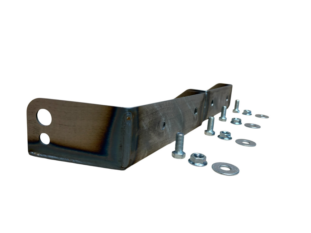 Chevy Silverado / Sierra 2500HD Front Leaf Spring Hanger Support Bracket 01-10