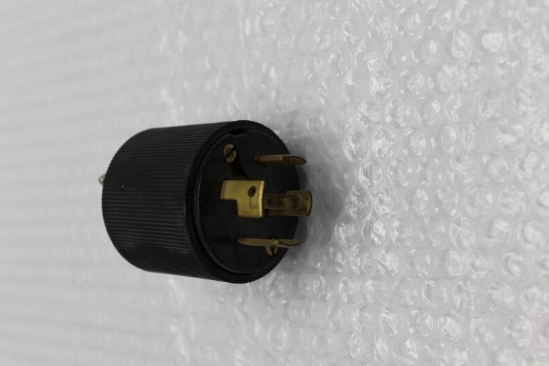 HUBBELL 2930022 PLUG NSNP