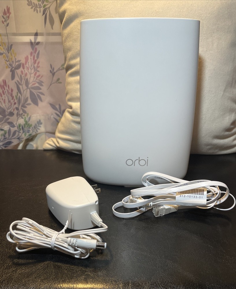 NETGEAR Orbi Router RBR50