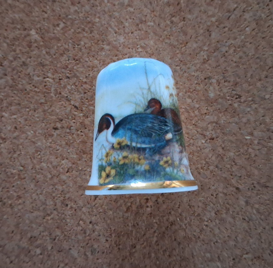 SET OF 6 BIRCHCROFT CHINA THIMBLES - DUCKS