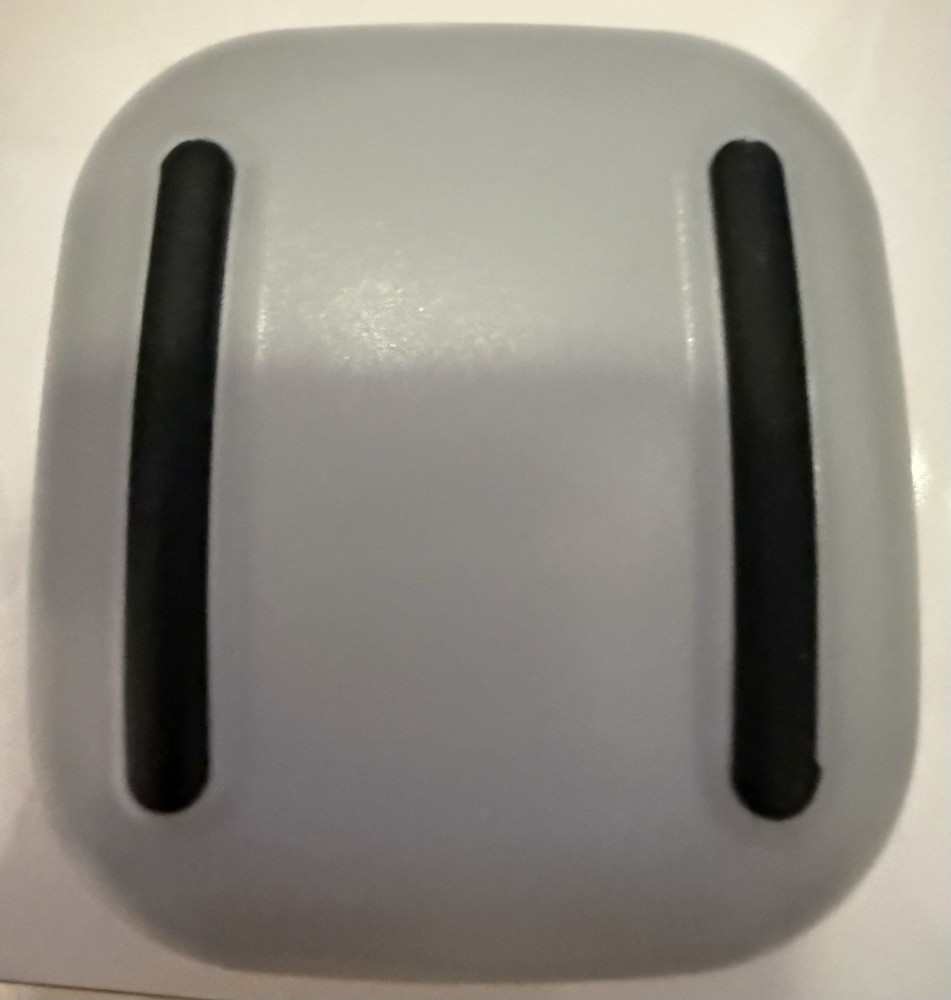 NEW Toothbrush Paste Holder Ventilated Plastic Detachable Base White Gray Dries