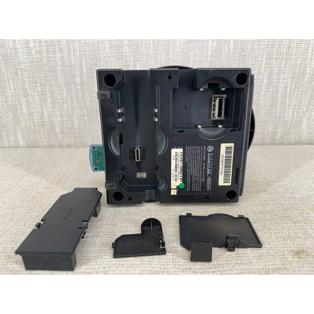 Nintendo GameCube DOL-001 Jet Black Console Bundle with Controller & Power 17-2