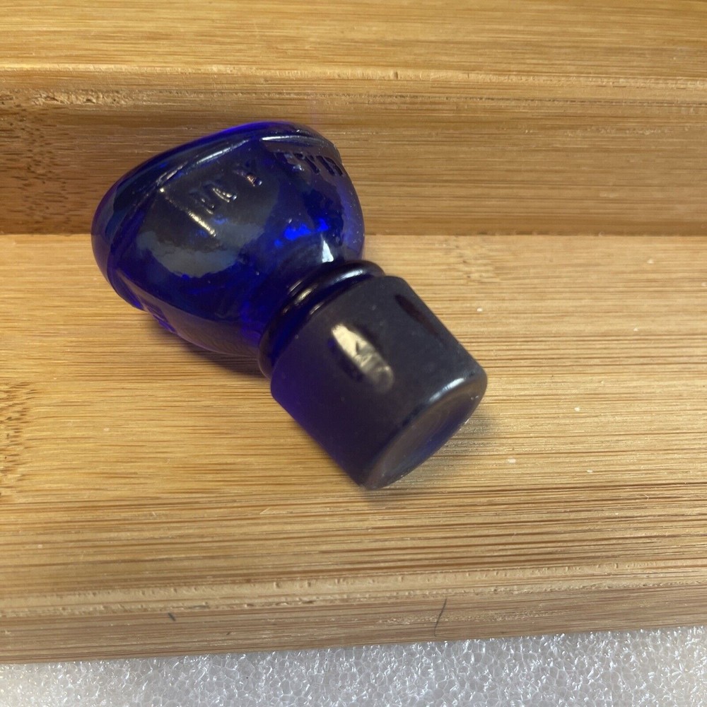 Wyeth Collyrium Glass Eye Cup & Bottle Stopper