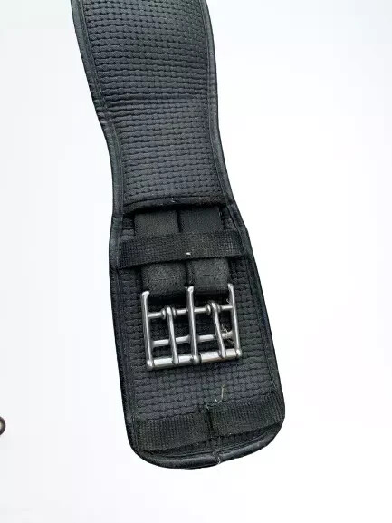 Comfortable Dressage Girth Elasticated Both Ends Black.