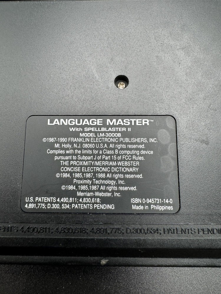 Franklin Language Master 3000 Electronic Dictionary Thesaurus See Description