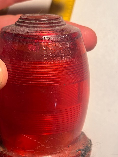 Whelen Light cover red