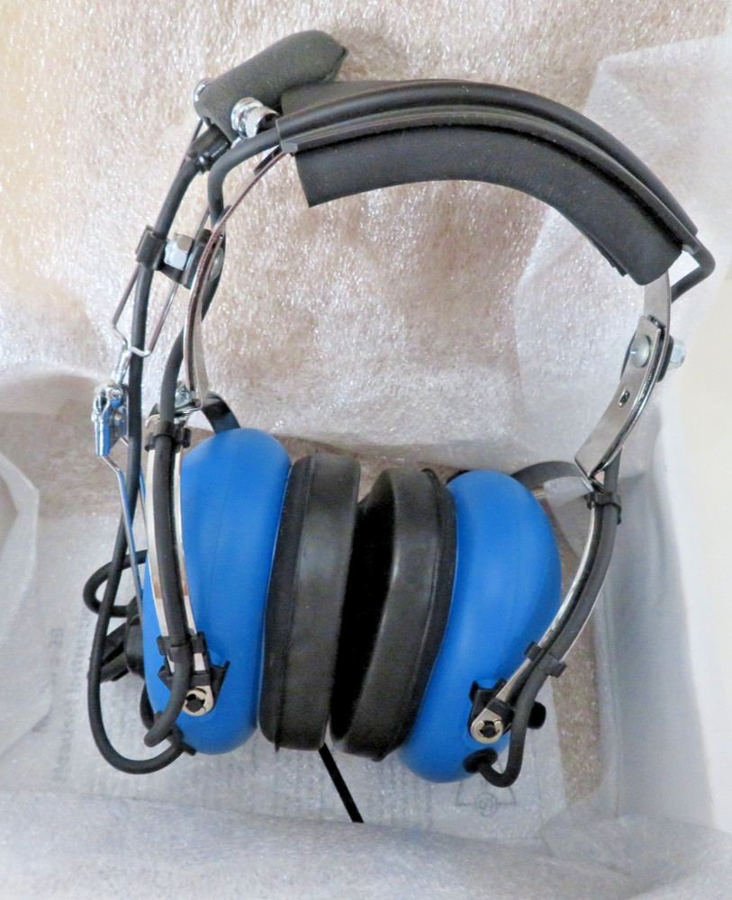 Sigtronics Model S-20 Aviation Pilots Noise Attenuating Headset Blue Untested