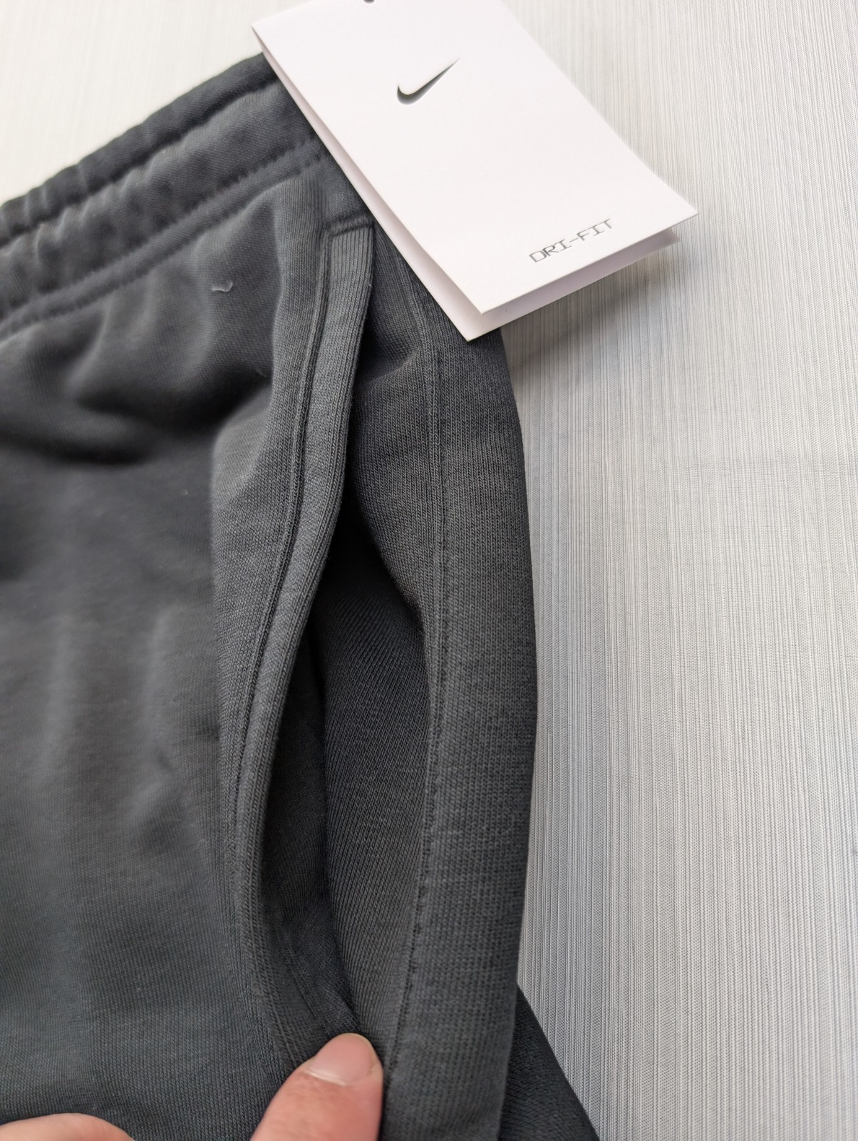 New Men's Nike Court Tennis Heritage Black Fleece Shorts HM6768 Sz XL