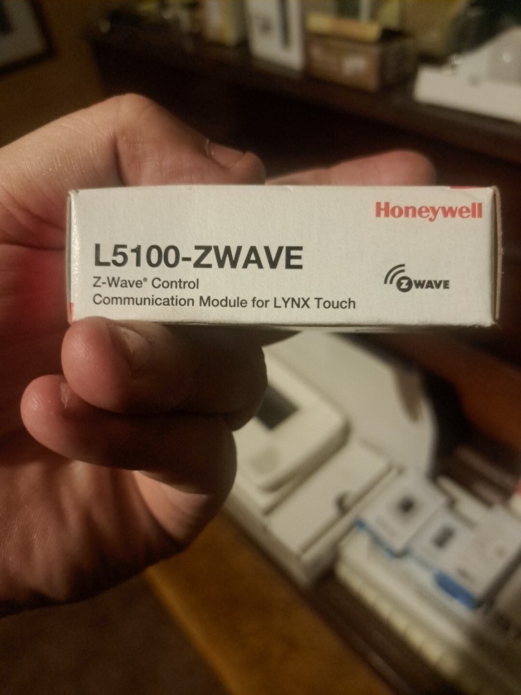 Honeywell Home L5100-ZWAVE LYNX Touch Z-Wave Control Module