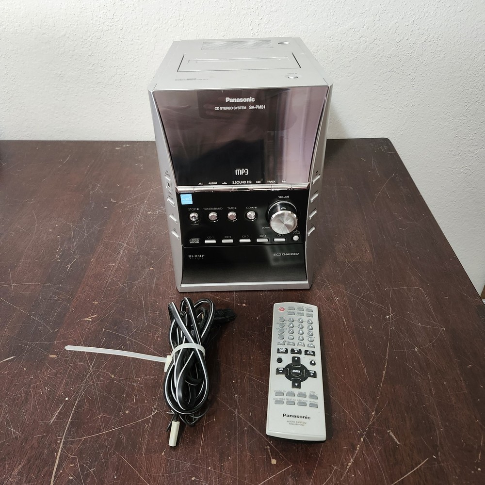 Panasonic SA-PM31 Stereo System CD Changer Main Unit W/ Remote DIM SCREEN READ