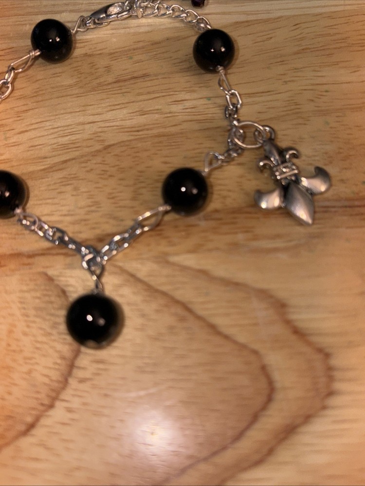 7-10” Fleur De Leis & Agate Bracelet, Chain & Wire Wrap