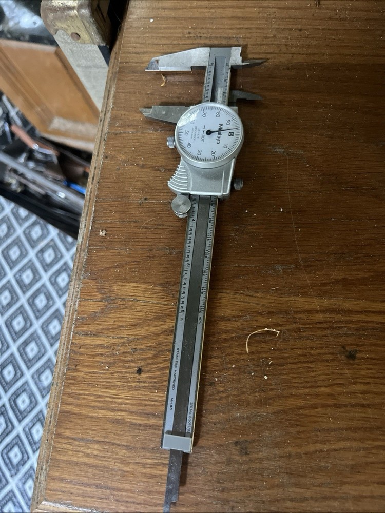 dial caliper mitutoyo