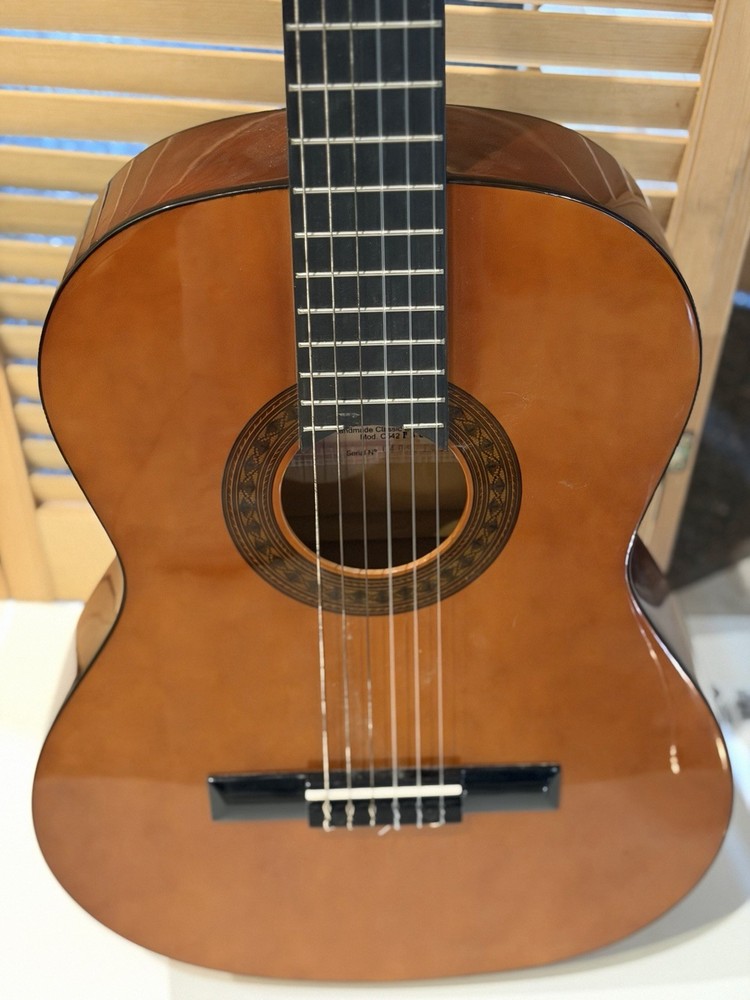 STAGG C542 Pack Beautiful Tone Classical Guitar | Nylon Strings