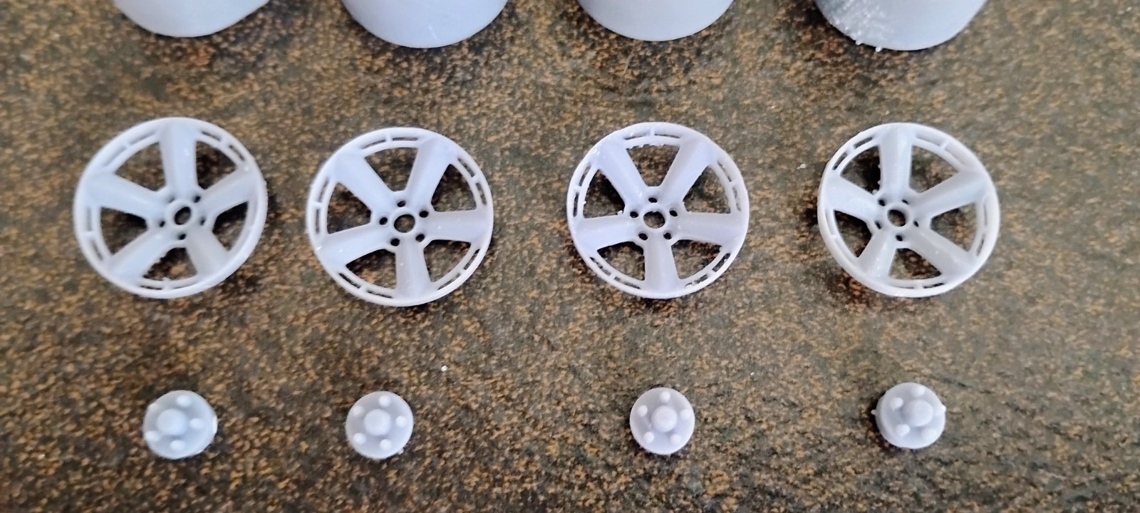 1/24 Scale Resin 20" American Racing Wheels & Michelin Tires 3d Printed
