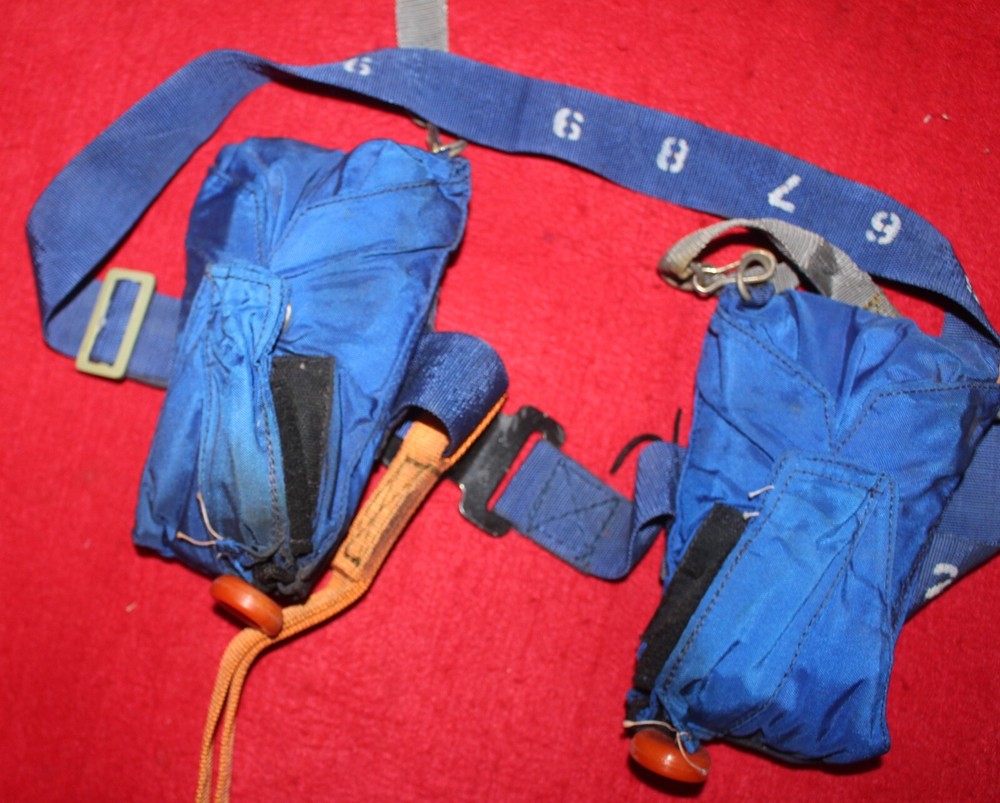 Original Russian pilot life jackets 0101