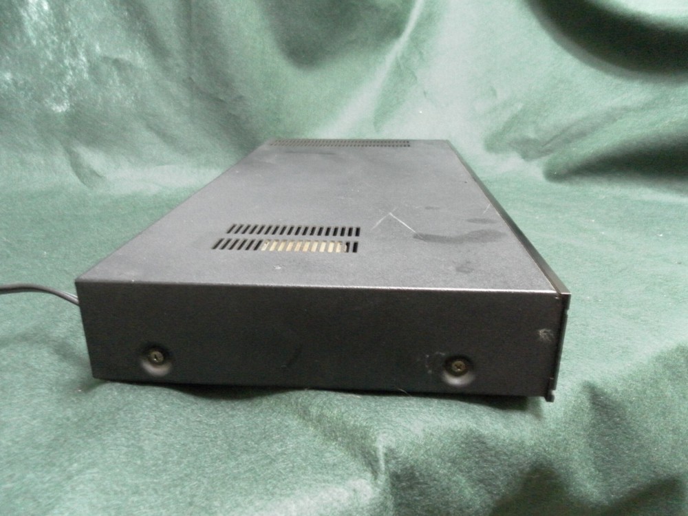 Kenwood SC-75 AV Surround Processor Dolby rear speaker amplifier