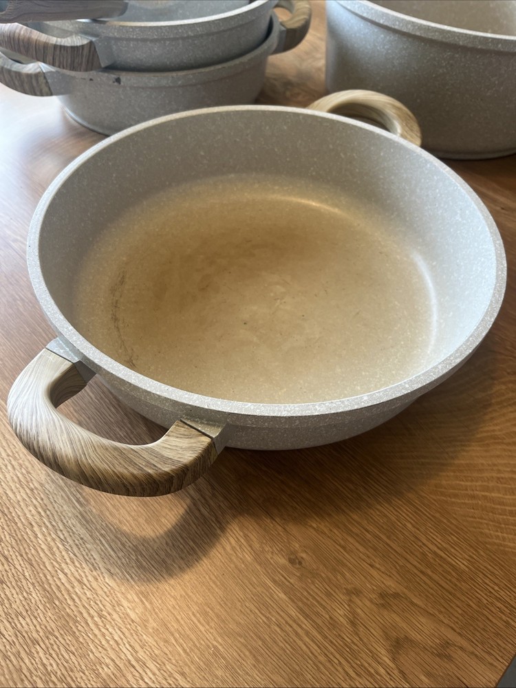 14-Piece Speckled Beige Masterclass Premium Cookware Set.