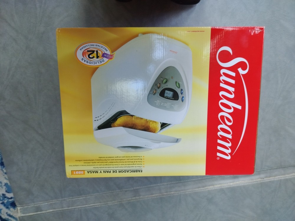 NEW Sunbeam 5891 Programmable Bread Maker Machine 12 Bake Functions 2lb Capacity