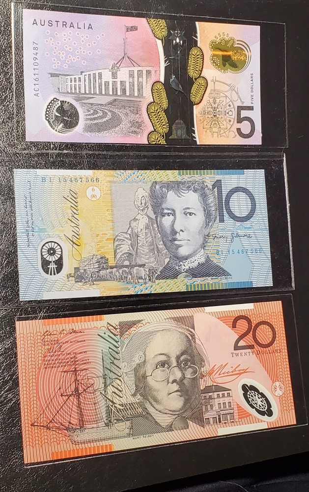 AUSTRALIA BANKNOTES $5 $10 $20 POLYMER