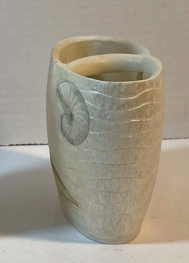 Bathroom Seashell Ceramic Toothbrush , Pencils, Makeup, Planter And Cup.