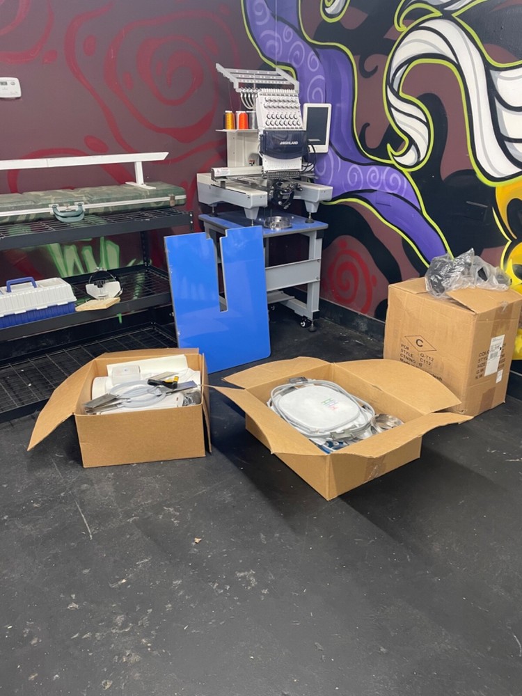 15 head comercial embroidery machine