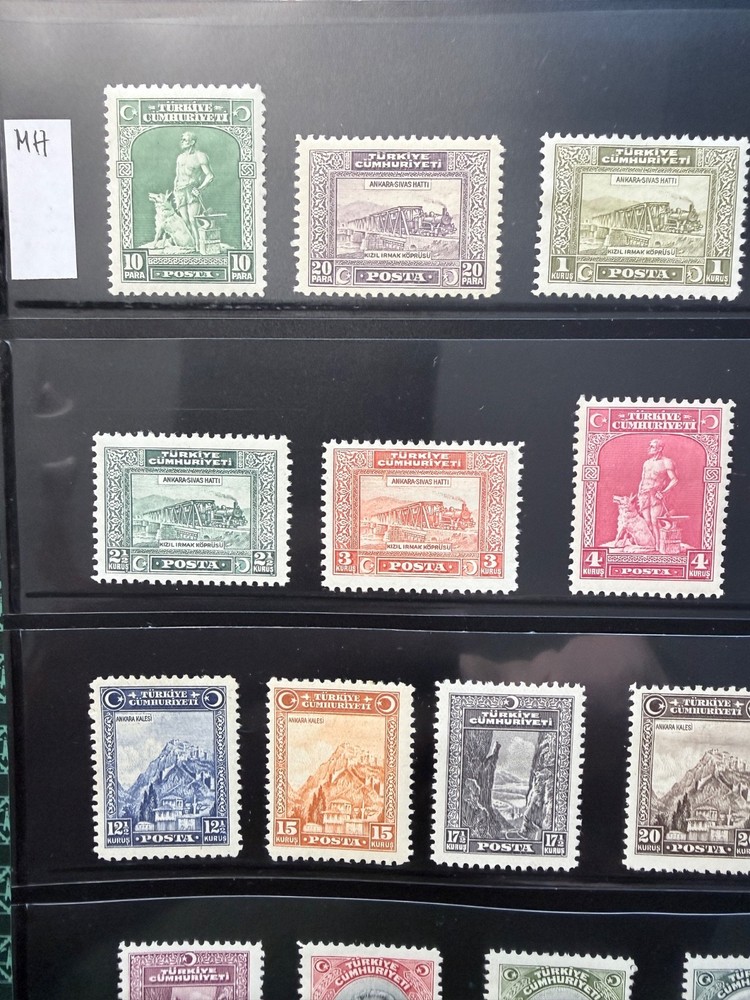 1930 TURKEY STAMPS COMPLETE MINT HINGED SET
