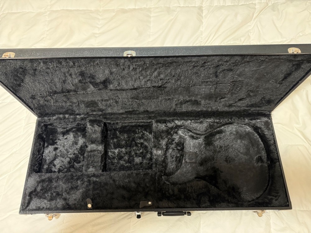 PRS Multi-Fit Hardshell Case Black Black