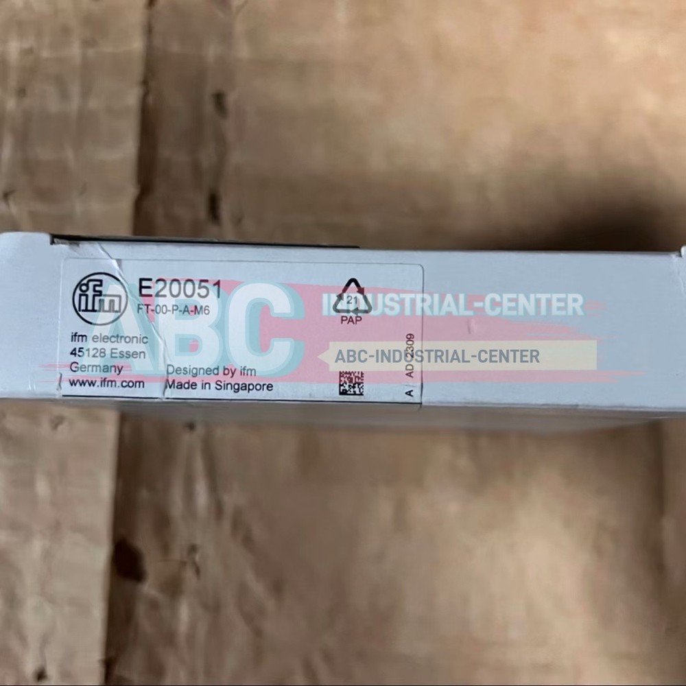 1PCS New IFM E20051 Fiber Optic Sensor#