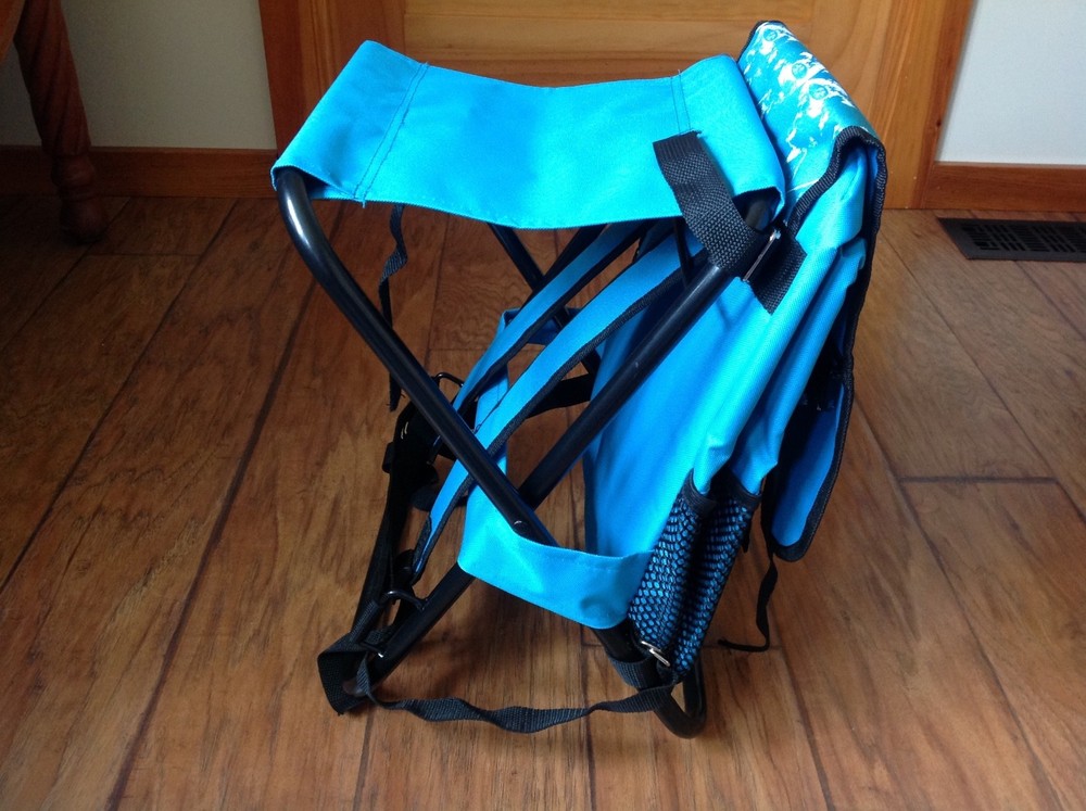 NEW Stalwart Folding Stool and Backpack Combo - Blue