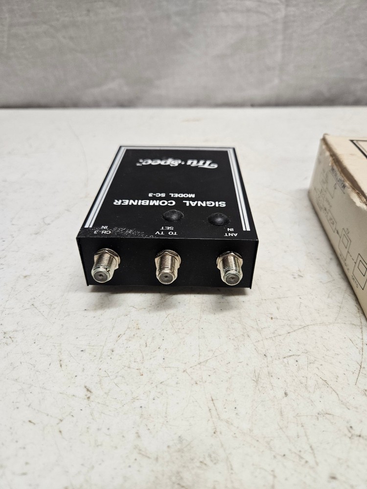 Tru Spec Signal Channel Combiner Model SC-3 Untested
